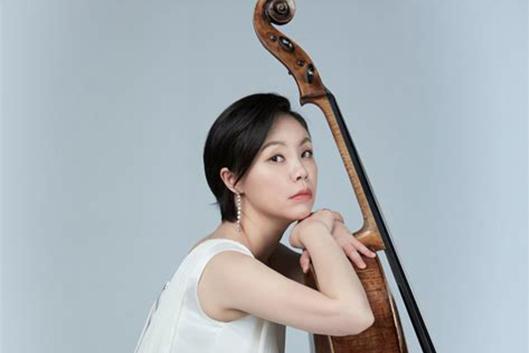 Cellist Minji Kim